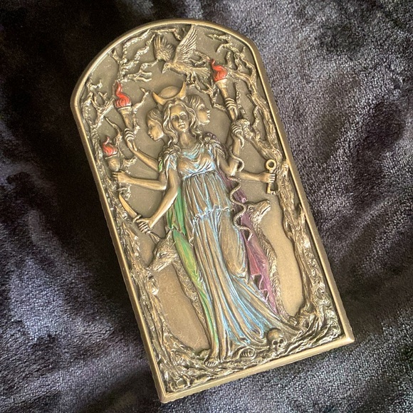 Other - Triple Moon Goddess Witch Wolf Trinket Prayer box container